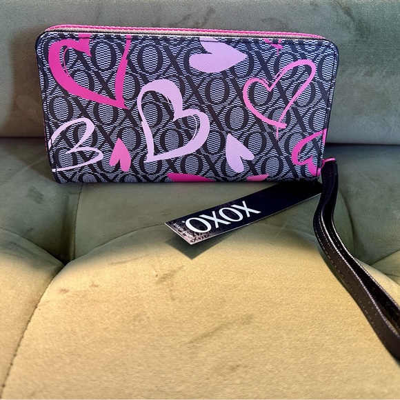XOXO Women's Pink and Black Wallet - Picture 4 of 6